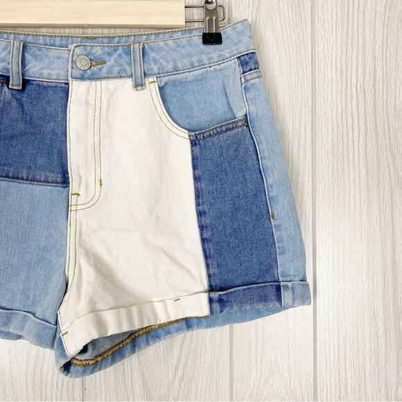 PacSun | High Rise Patch Work Denim Mom Shorts Size 29 - Picture 3 of 10